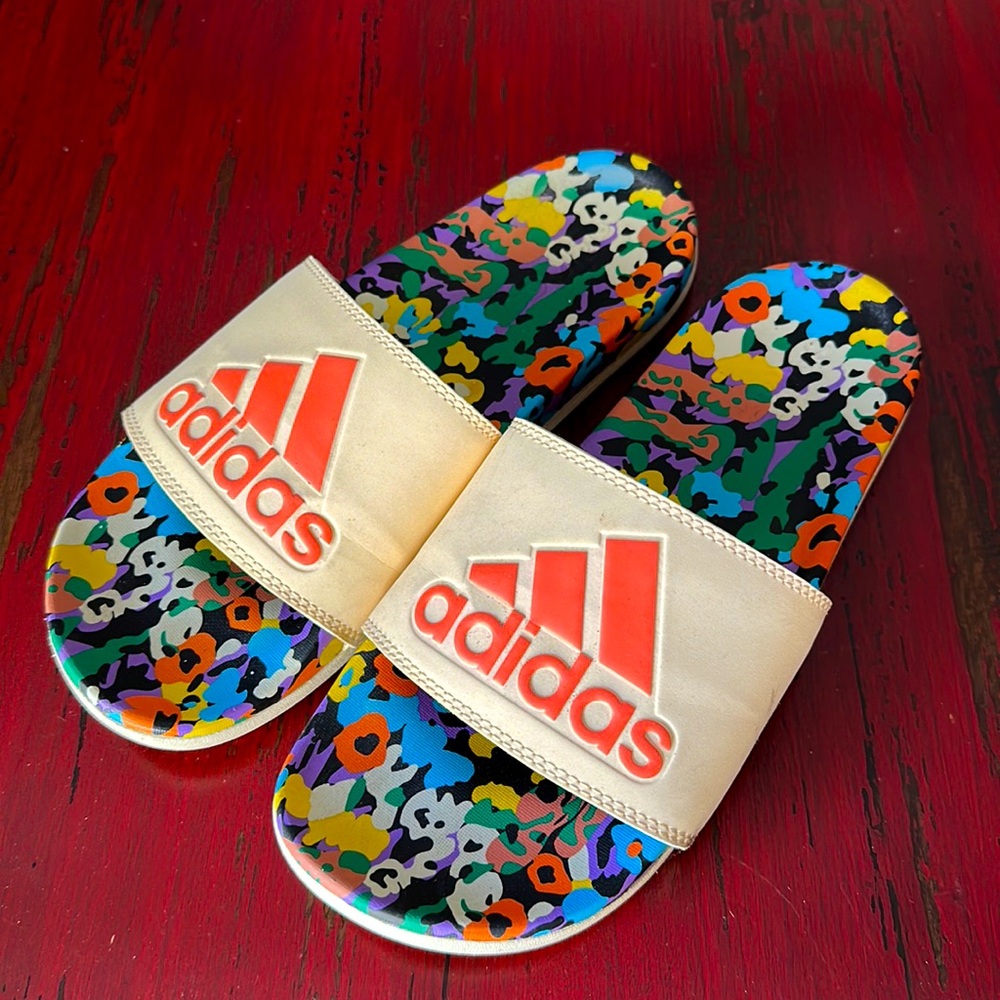 Adidas slippers